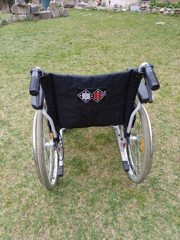 Invalidní vozík - 2