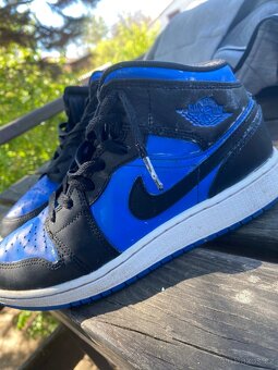 Jordan 1 mid - 2