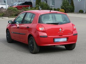 Renault Clio 1,4 i 72kW CZ STK 1/2025 (2005) - 2