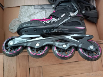 In-line brusle Rollerblade vel. 38 dámské - 2