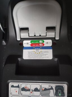 Isofixová báze pro autosedačku BeSafe iZi Go X1 - 2