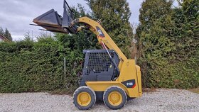 Pronájem, půjčení smykový kolový nakladač Cat 216B (3 tuny) - 2