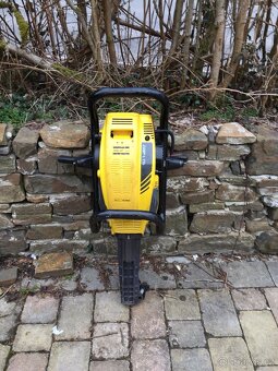 Motorové sbíjecí kladivo Atlas Copco Cobra PROi (2017) - 2