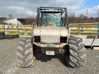 Massey Fegruson 6180 lesní kolový traktor - 2