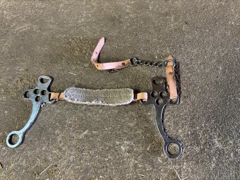 Hackamore - 2
