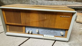 Elektronkové rádio Tesla Piano 1019A - 2