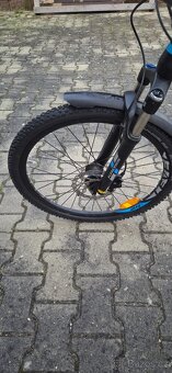 Prodám dětské kolo Kross Level JR 3.00 24“ BLACK/BLUE/SILVER - 2