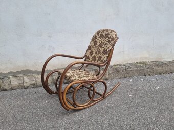 KRÁSNÉ STARÉ HOUPACÍ KŘESLO - THONET - 2