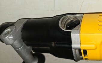 DeWALT D21805 2-rychlostní příklepová vrtačka 770W - 2