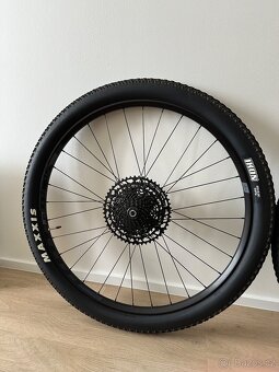 Prodám zapletená kola 29” s pevnými osy - 2