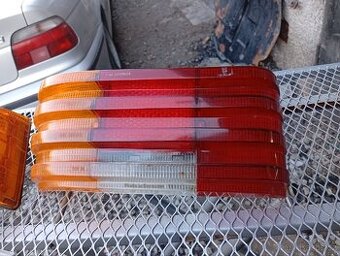 Mercedes w114 w115 zadní lampy. - 2