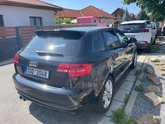 Audi - 2