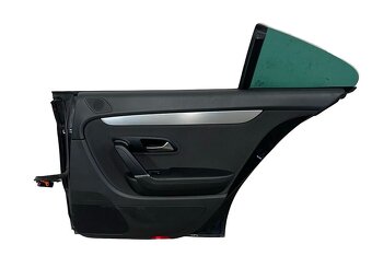 Pravé zadní dveře černá metalíza LC9X VW Passat CC 3C 2010 - 2