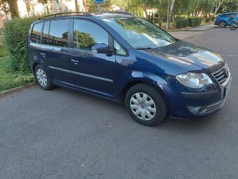 Volkswagen Touran 1.6i LPG. 2007. - 2