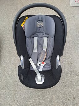 Autosedačka Cybex Aton Q + isofix základna - 2