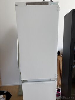 Samsung BRB26705EWW/EF Vestavná kombinovaná lednice - 2