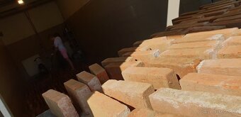 Starobylé cihly pro kutily, stavitele a renovátory - 2