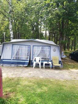 Karavan Hobby 495 - 2