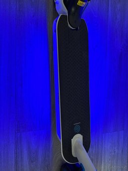 Elektrokoloběžka Bluetouch BTX PRO WHITE - 2