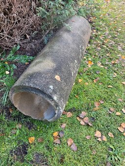 Betonová roura/ trubka - 2