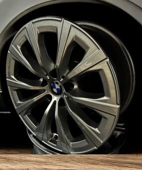 Zánovní originální alu kola BMW 5x112 r17 - 2
