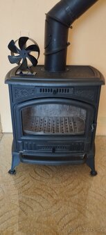 Kamna litinová KRATKI Koza K6 9 kW černá - 2