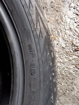 225/55/19 103v Nokian - zimní pneu 2ks - 2