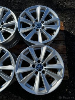 Alu kola, disky r17 5x120 T5, T6 - VW - 2