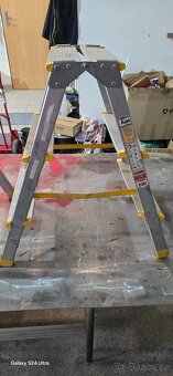 Žebříky a schůdky ALVE + držáky žebříků - 2