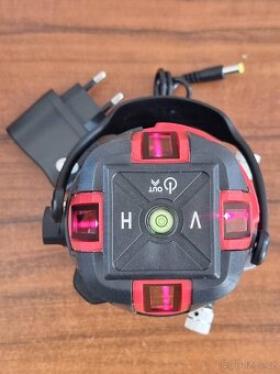 Prodám nový křížový laser HILDA s červeným paprskem - 2