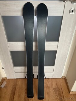 Lyže 110cm a přeskáče - 2