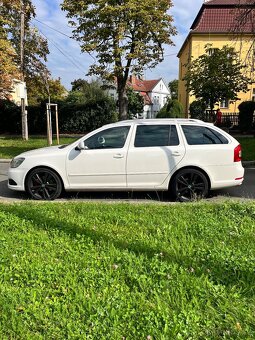 Škoda Octavia 2 RS FL 2.0 TSI 147 kW DSG - 2