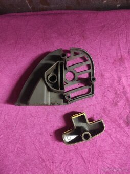 Kryt karburátoru Stadion - 2