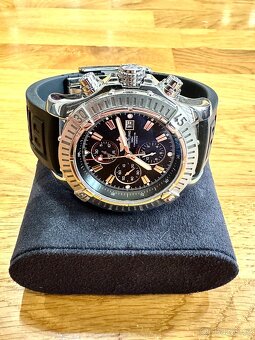 Breitling Super Avenger - 2
