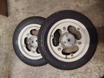 Náhradní díly - 2