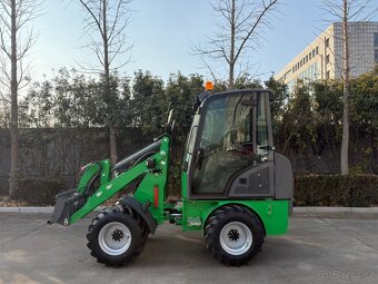 Teleskopický nakladač Elektrický - 2