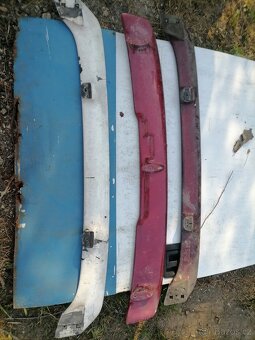 plastovy křídla - 2