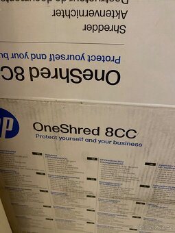 Skartovačka HP OneShred 8CC NOVÁ - 2