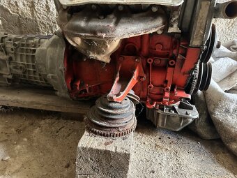 E30 M40B18 motor - 2