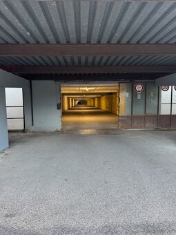 Prodej garáže 18 m² – Manželů Dostálových, Praha 9 – Kyje - 2