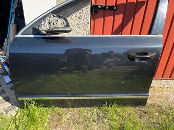 Predni dvere skoda superb 2 predfacelift - 2