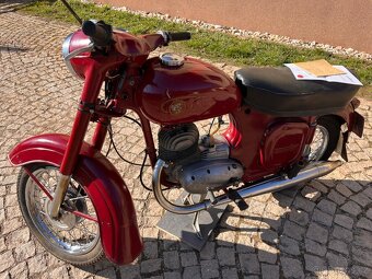 Prodam CZ 125 typ 453 delux - 2