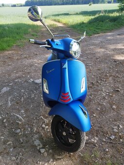 Vespa GTS 300 - 2