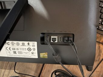 Lenovo all in one C260 - 2