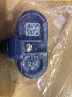 TPMS Tesla Bluetooth - 2
