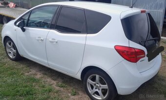 Rozprodám Opel meriva B 1.7 cdti 81kw 2011 - 2