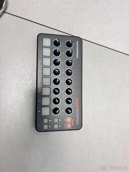 Novation Launch Control - 2