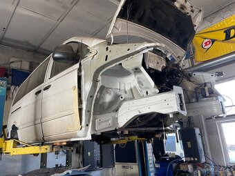 Vyvařená karoserie s doklady Mercedes Vito w639 - 2