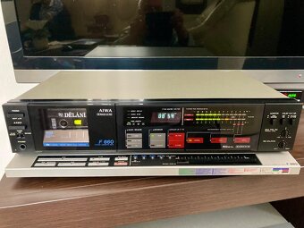 Aiwa F 660 - pěkná - 2