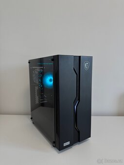 Výkonný herní/stolní počítač – AMD Ryzen 7 - 2